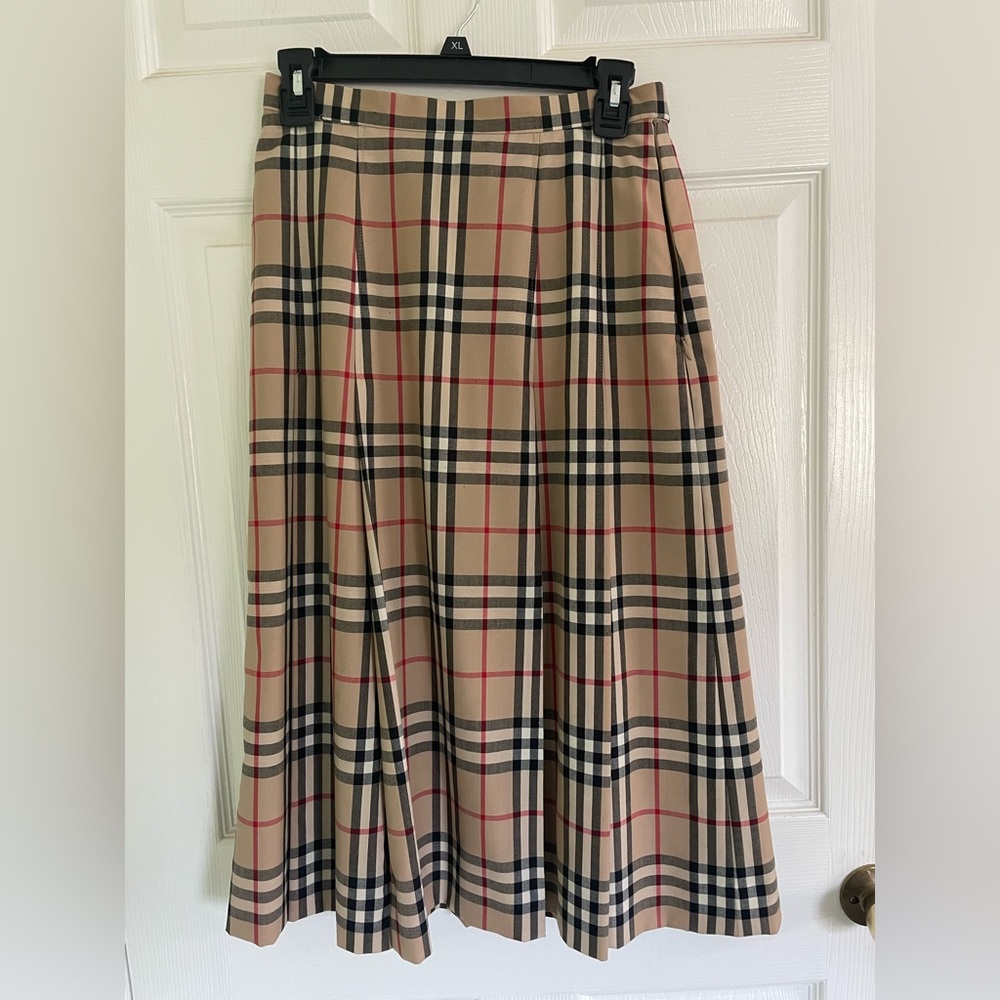 Vintage Burberry Midi Tea Length Skirt